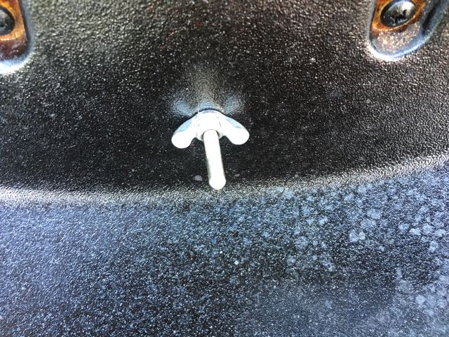 WeberQ 200 Haltemutter innen