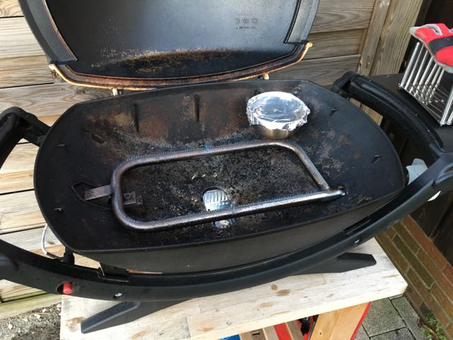 Chips auf dem Brenner abgedeckt